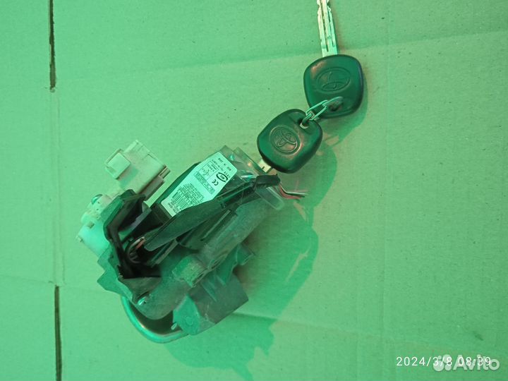 Замок зажигания, Тойота 150