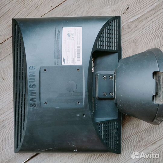 Монитор samsung