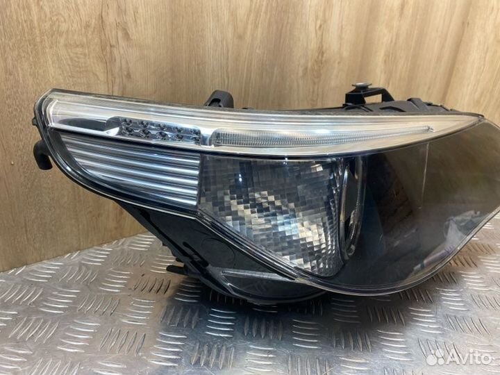 Фара ксеноновая Bmw 5 E60 N52B25 AF 2009
