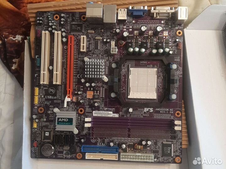 Материнская плата