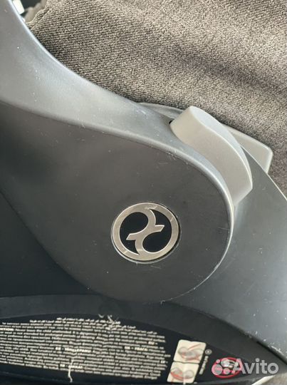 Автокресло Cybex Cloud Q + база i-zofix комплект