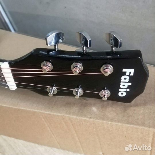 Гитара новая акустическая полноразмерная