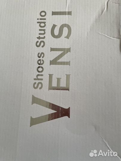 Кроссовки женские 38 размер натуральная кожа