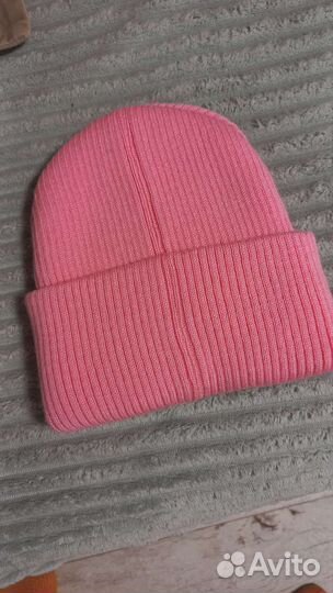 Шапка новая женская