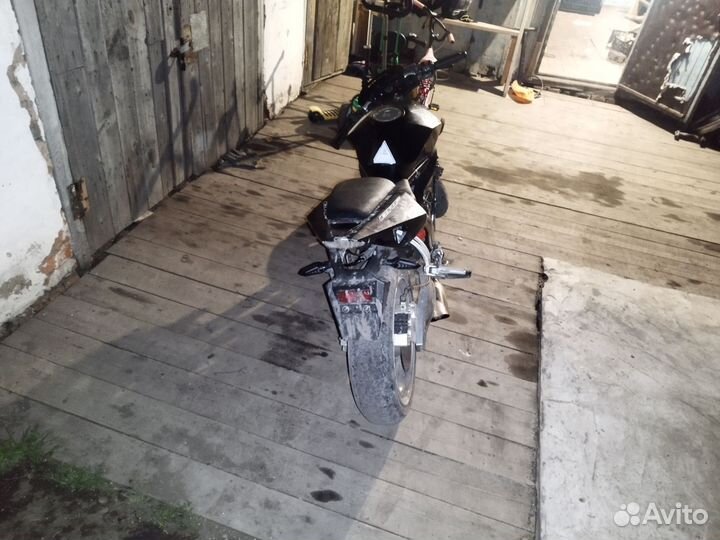 Мотоцикл 250