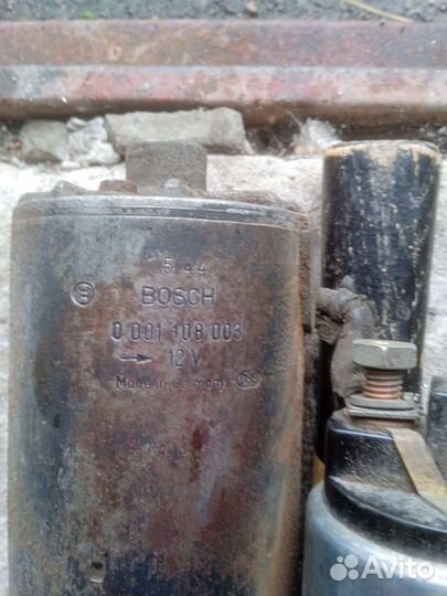 Стартер на Фольксваген Шаран 2001г2.0 бензин. Мех