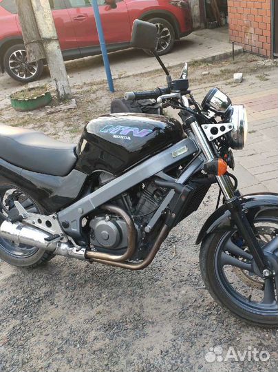 Honda ntv 650