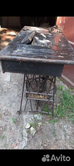 Станина от швейной машинки