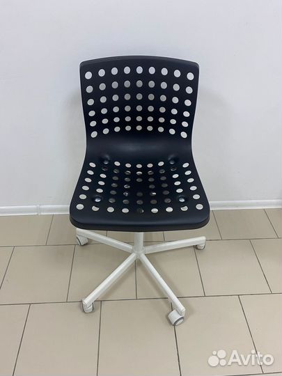 Компьютерный стул