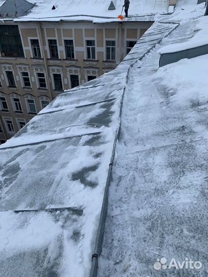 Чистка снега,наледи с крыш