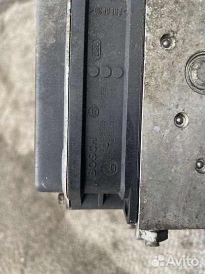 Блок ABS в сборе Mercedes W639 A0014469089