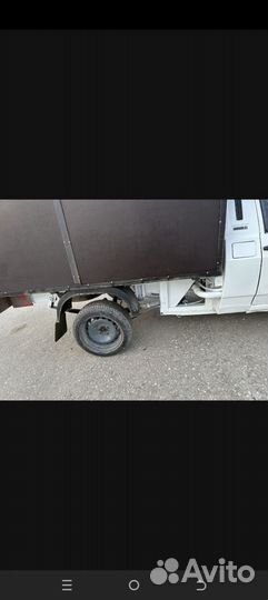 Крыло переднее левое вис