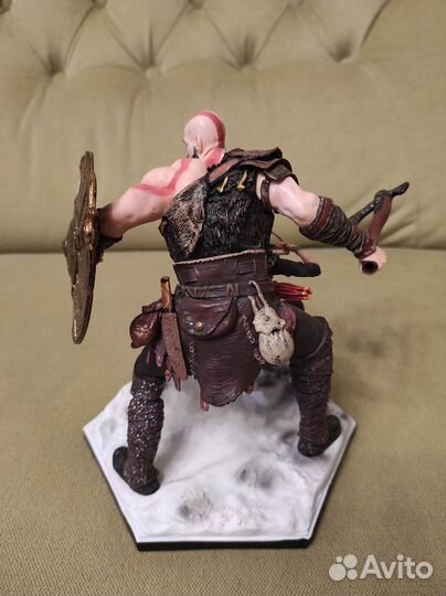 Фигурка по мотивам игры God of War