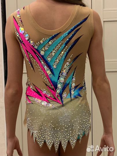 Пошив купальников для художественной гимнастки