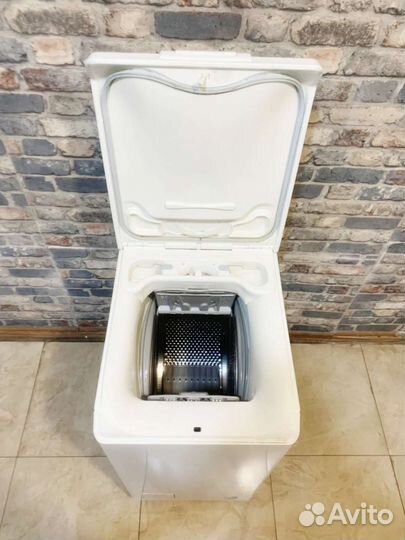 Вертикальная стиральная машина б/у Electrolux 6кг