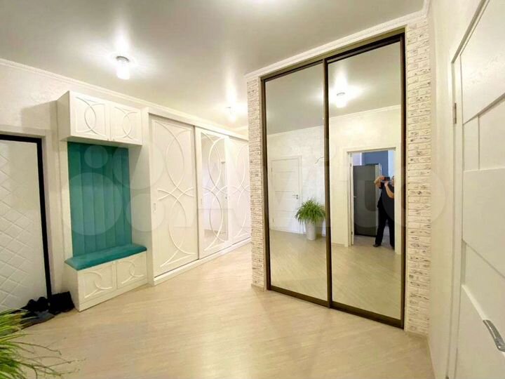 3-к. квартира, 95 м², 4/5 эт.