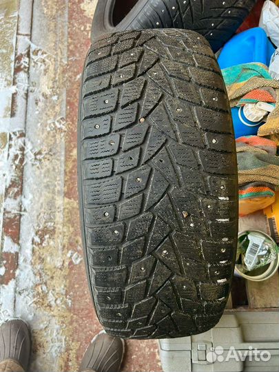 Dunlop SP Winter Ice 02 245/50 R18