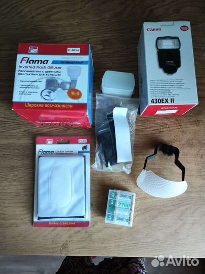 Вспышка и Рассеиватель для вспышки