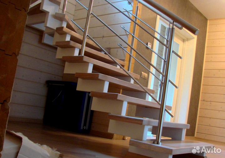 Лестницы г-образные