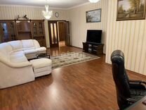 3-к. квартира, 150 м², 4/8 эт.