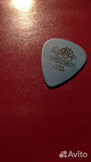 Медиатор Placebo с концерта