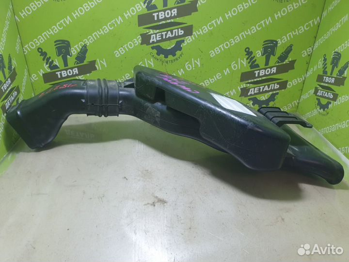 Воздухозаборник Mitsubishi Outlander Хl