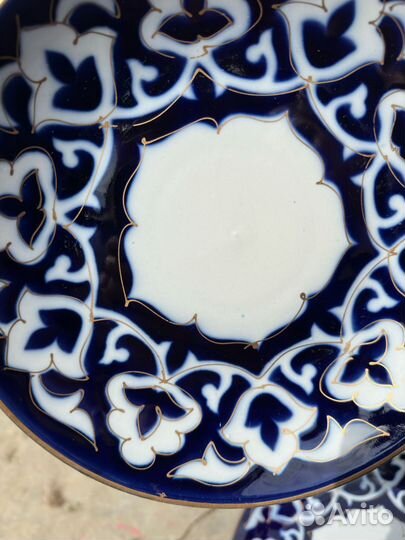 Тарелки большие фарфор d 25см. и 29см