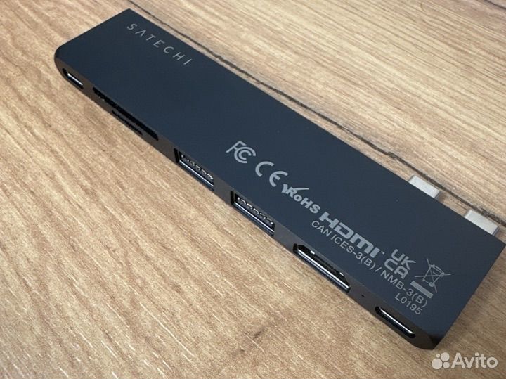 Адаптер Satechi USB-C Pro Hub Slim