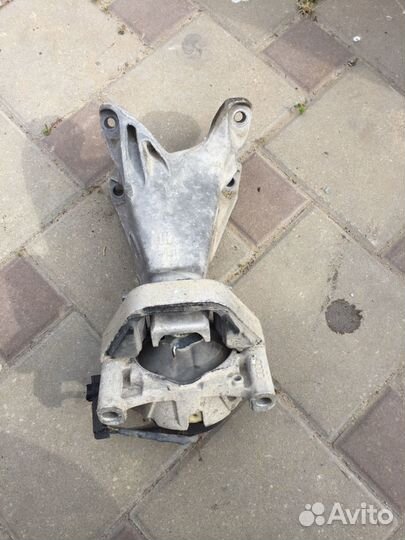 Подушка АКПП Audi a6 c7
