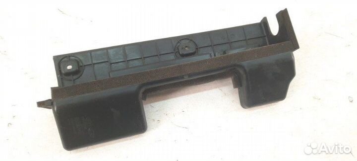 Воздуховод радиатора левый Kia Rio 4 2017-2020