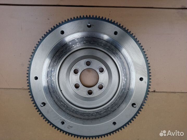 Маховик Fabia 2, Golg 5-6, Octavia A5, Polo 1,4