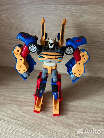 Трансформер tobot