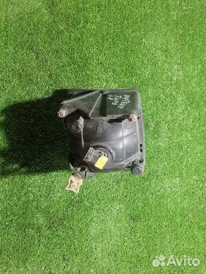 Фара противотуманная правая Vortex Tingo