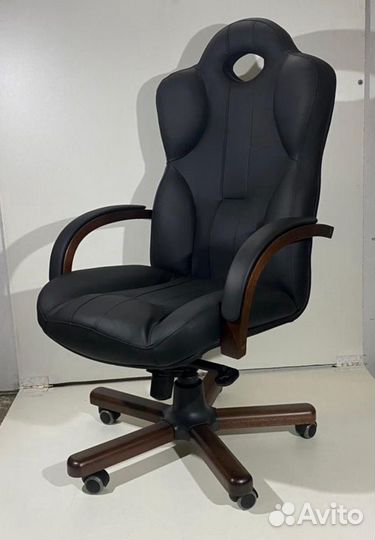 Компьютерное кресло