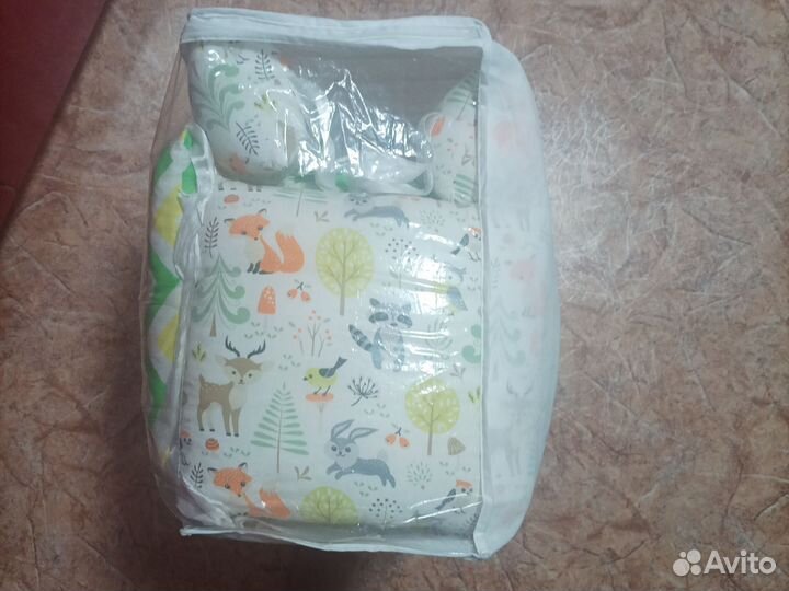 Комплект в детскую кроватку с бортиками