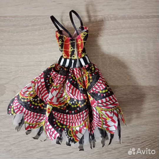 Платье Гулиопы Джелингтон монстер хай