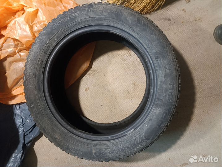 Nokian Tyres Hakkapeliitta 8 205/55 R16