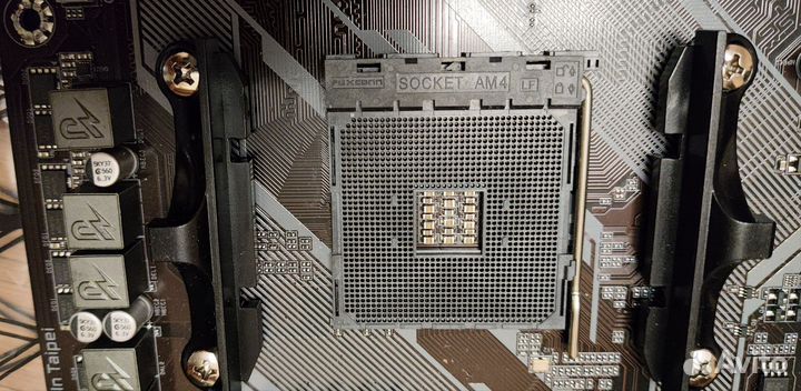 Gigabyte b450m aorus elite