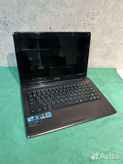 Быстрый Asus 14' I3, 4Gb, 320Gb, GT 310