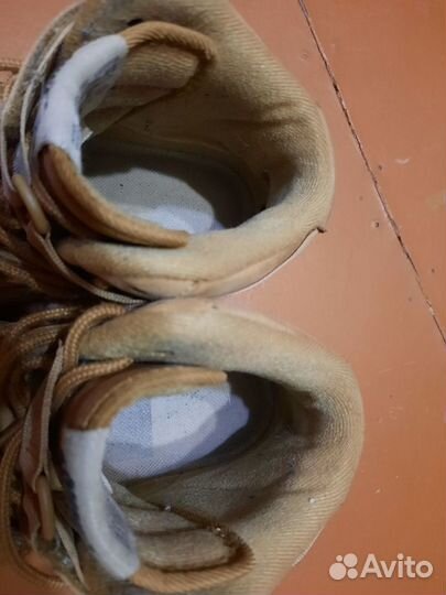 Мужские зимние кроссовки 43 размер бу