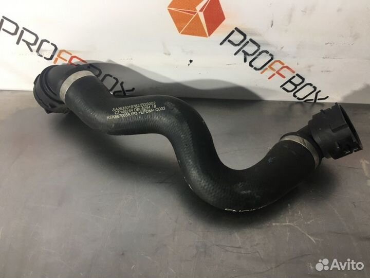 Патрубок (трубопровод, шланг) Mercedes Glc X253