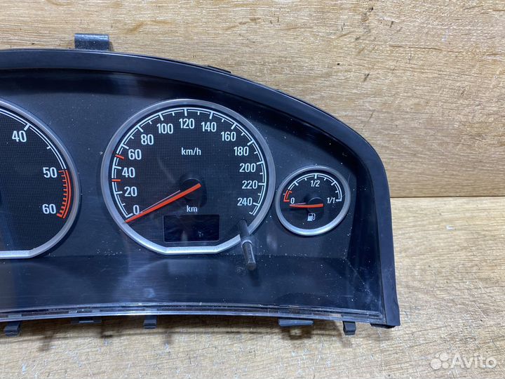Панель приборов Opel Vectra C дизель 112955