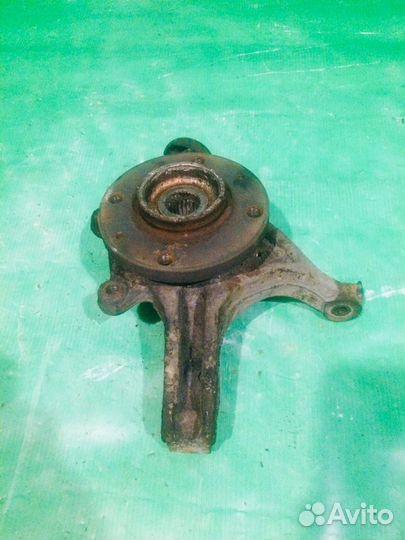 Ступица передняя правая Citroen C4