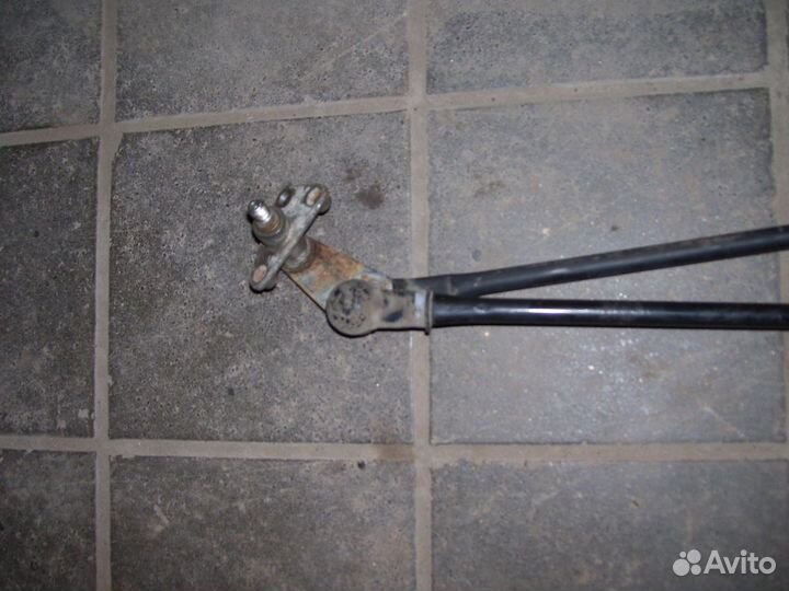 Хендай акцент трапеция стеклоочистителя