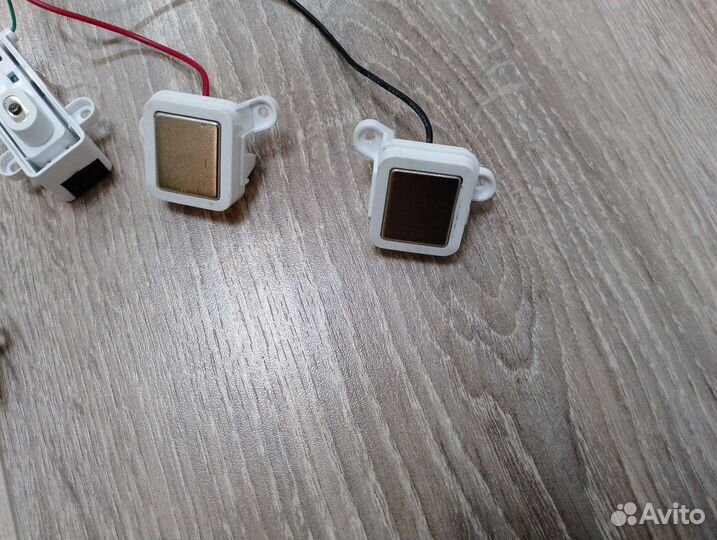 Контакты для зарядки робота пылесоса Xiaomi mjstl