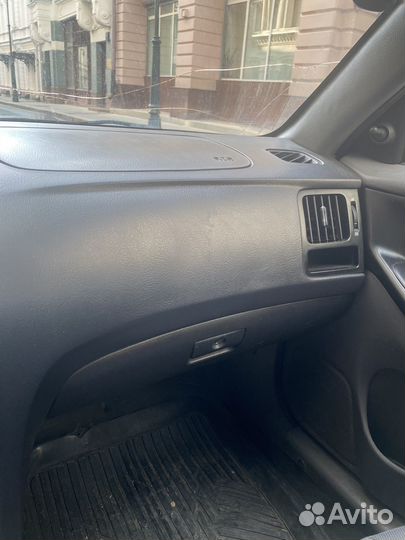 Hyundai Elantra 1.6 МТ, 2004, 265 000 км