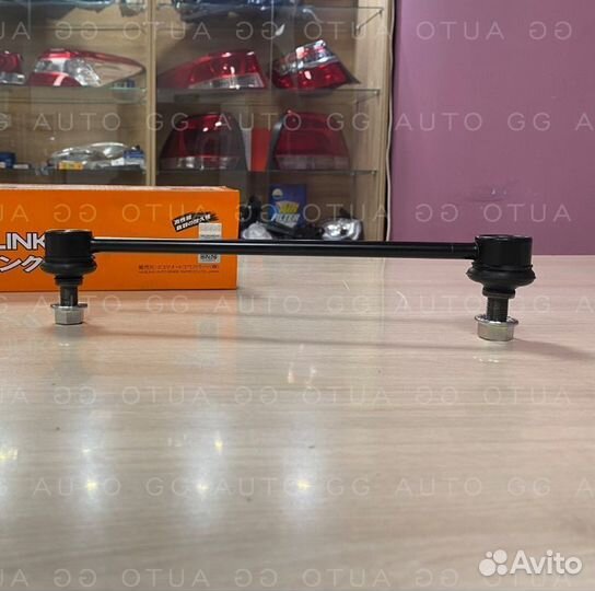 Передняя тяга стабилизатора Камри V40-50-55