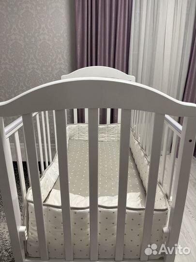 Детская кроватка
