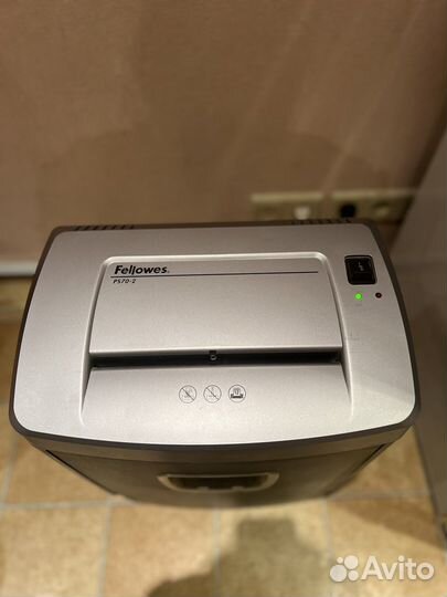 Шредер Уничтожитель бумаг fellowes ps70-2