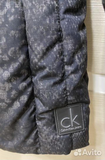 Пуховик Calvin klein xs